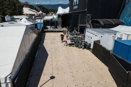 Signaroad - Kjøreplater i bruk på eventområde